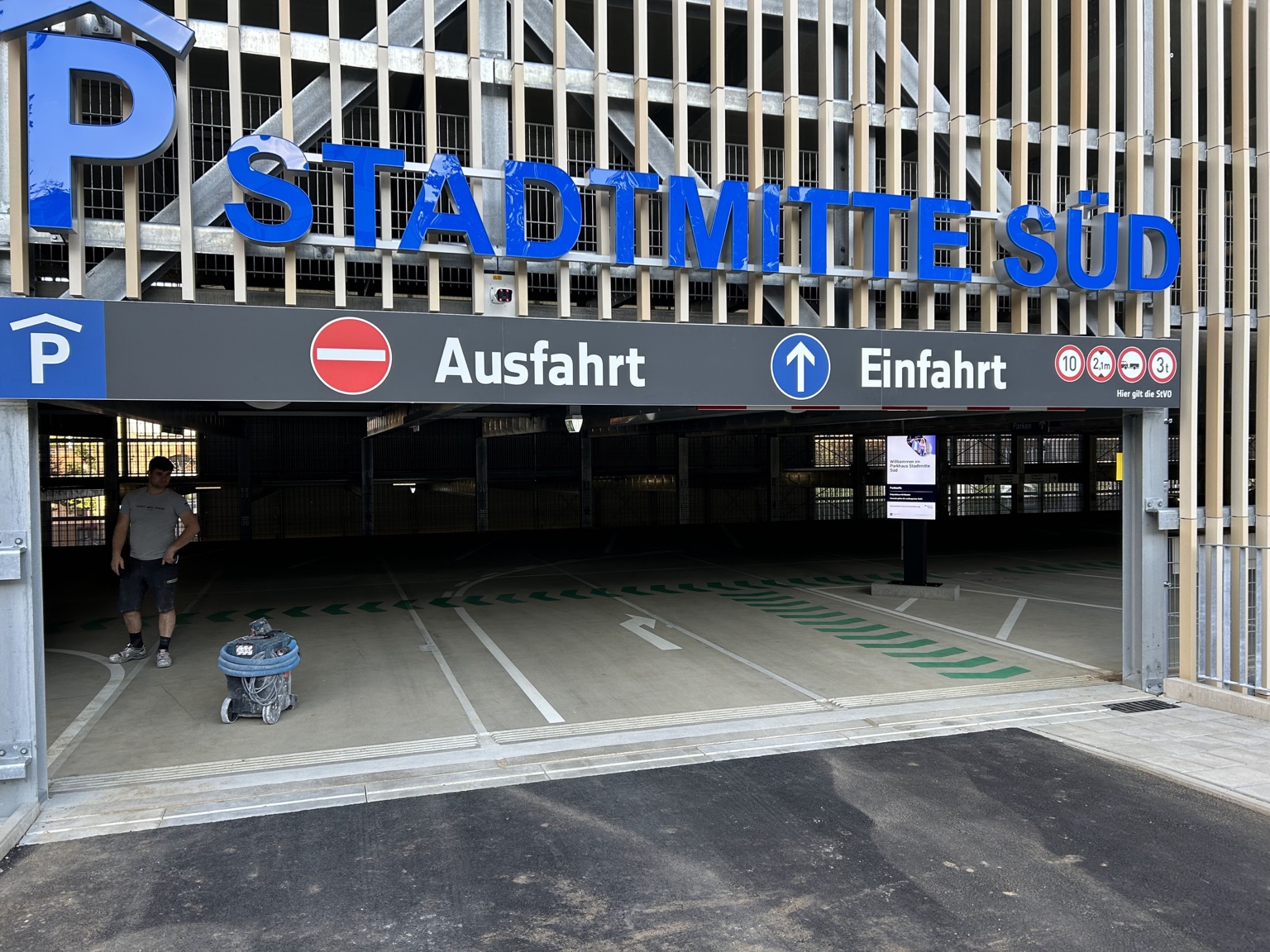 Beschilderung & Leitsysteme